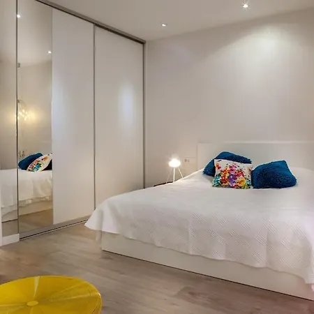 Stylische -tres Chic- In * Makarska